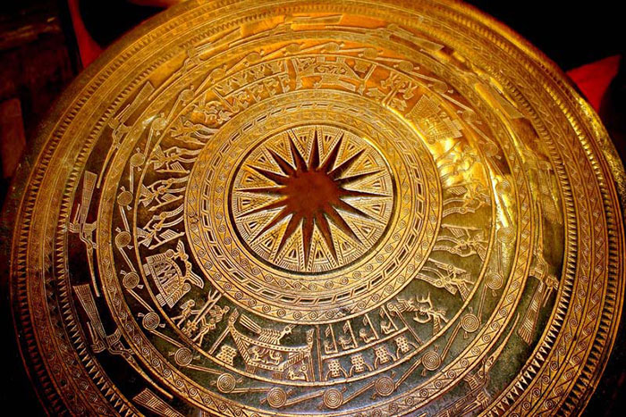 musee national histoire vietnam tambour bronze